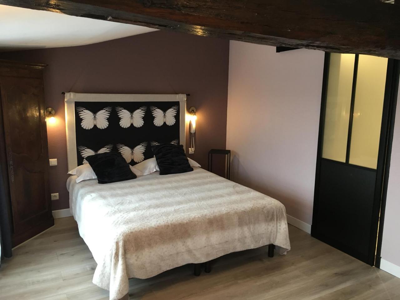 Logis Hotel Le Moulin De Chalons Le Guâ Exteriér fotografie
